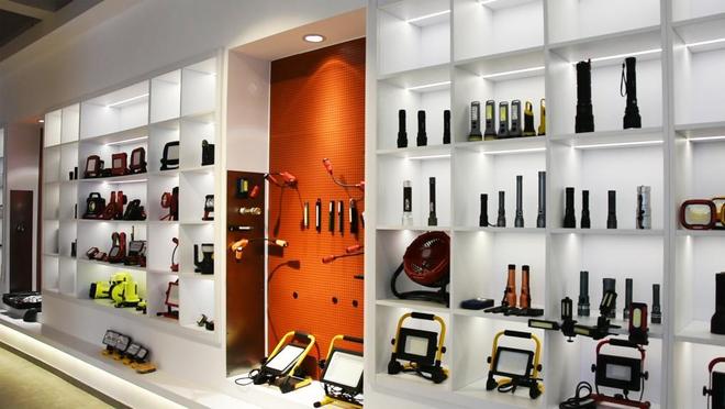 800家小厂包机出海狂揽80亿称霸全球开元棋牌app浙江小镇“反杀”义乌!(图2) 800家小厂包机出海狂揽80亿称霸全球开元棋牌app浙江小镇“反杀”义乌!(图2)